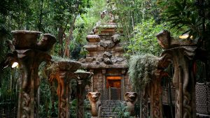 Un temple dans la jungle
