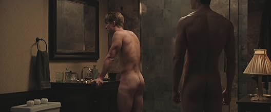 Lifelike : James et Henry nus dans la salle de bain