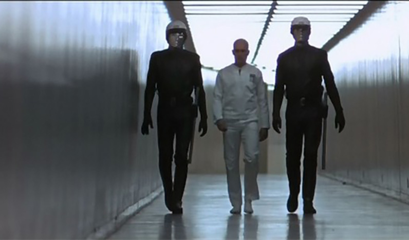 thx 1138 est arrêté
