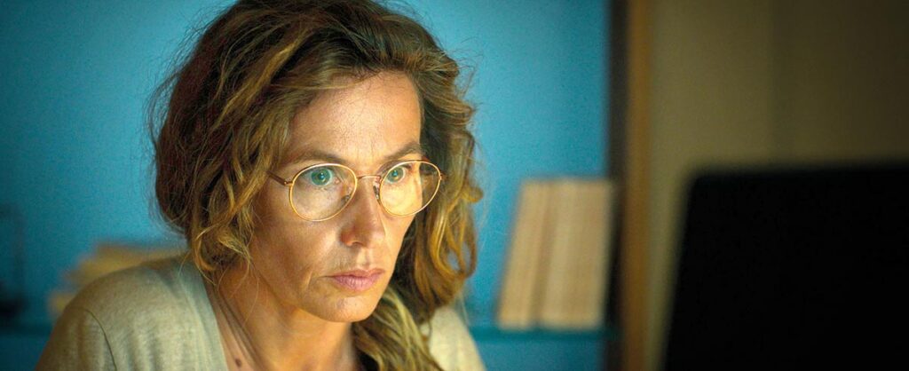 Cecile de France est perplexe