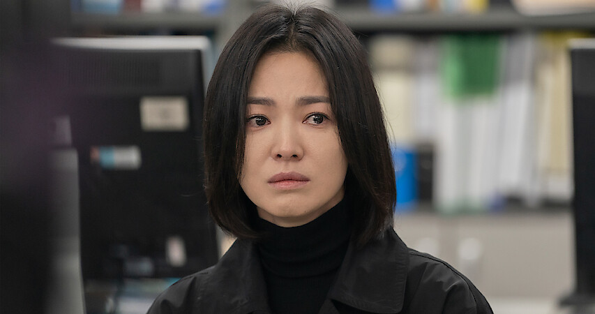 Femme asiatique qui a l'air triste