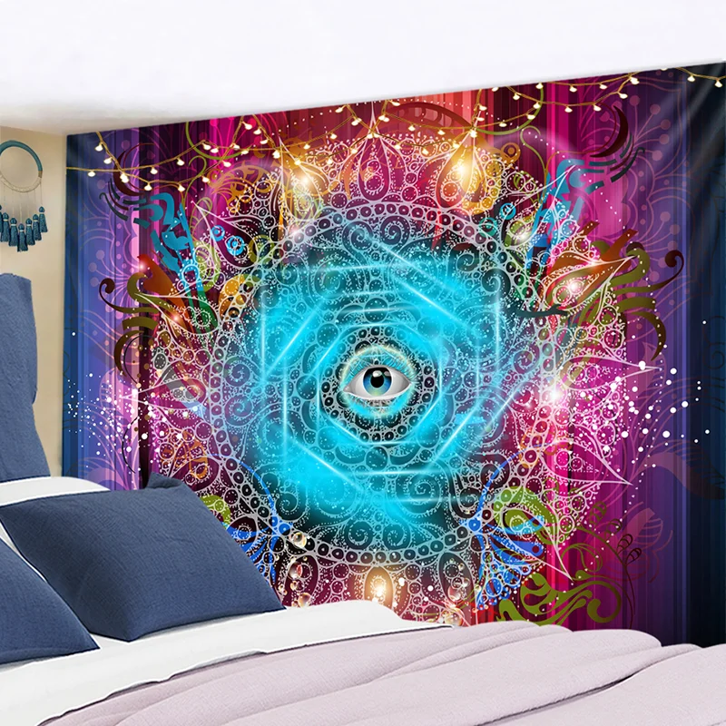 Une tenture murale psychédélique et flippante